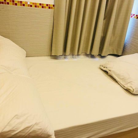 Chung Kiu Come Inn Hongkong Exterior foto